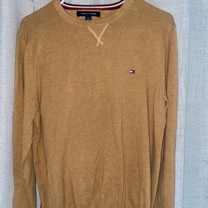 tommy hillfiger sweater